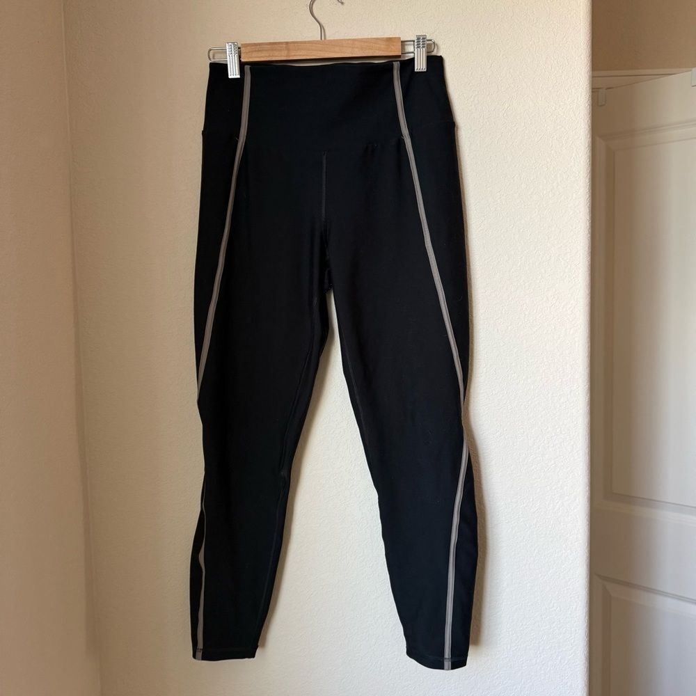Abercrombie YPB sculptLUX 7/8-Length Legging Size Large
